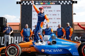 Yarış galibi Scott Dixon, Chip Ganassi Racing Honda