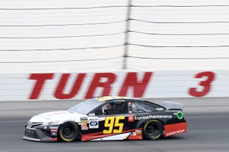 Matt DiBenedetto, Leavine Family Racing, Toyota Camry Toyota Express Maintenance
