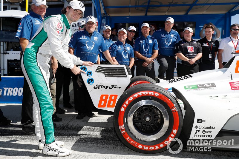 Pole award winner Colton Herta, Harding Steinbrenner Racing Honda