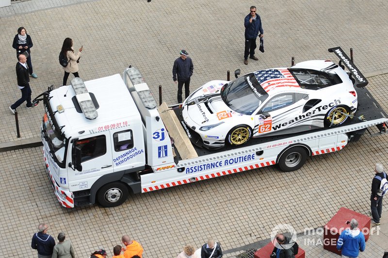#62 Weathertech Racing Ferrari 488 GTE