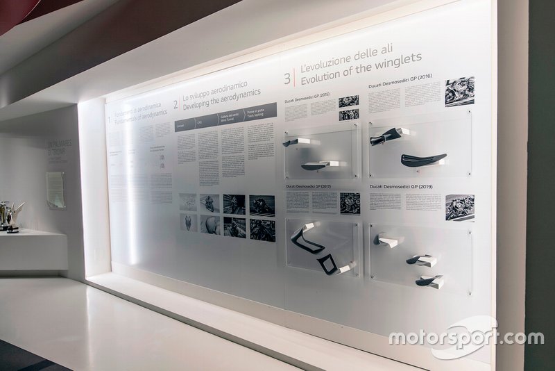Pannelli espositivi della mostra Anatomia della Velocita