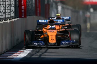Carlos Sainz Jr., McLaren MCL34, Lando Norris, McLaren MCL34