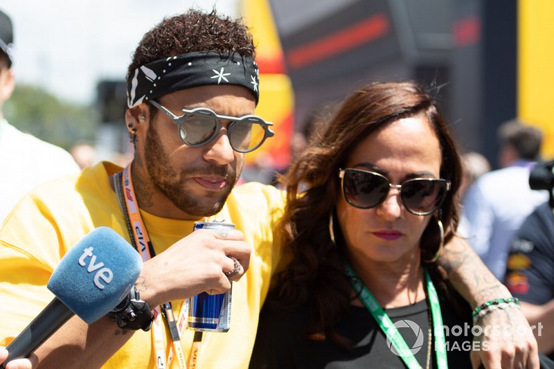 Neymar jr in the paddock