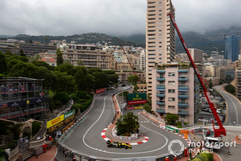 Nico Hulkenberg, Renault R.S. 19