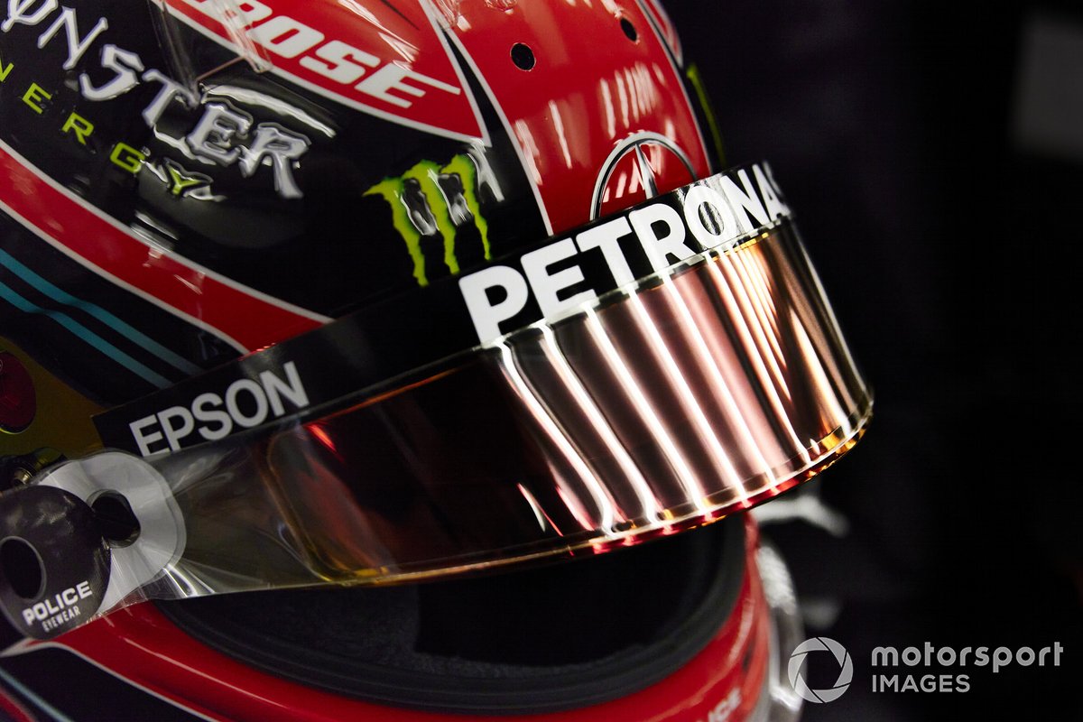 Casco di George Russell, Mercedes-AMG F1
