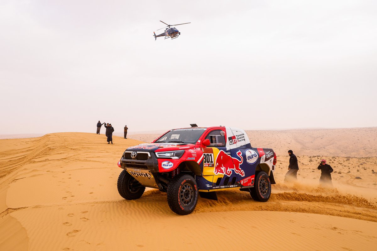 #301 Toyota Gazoo Racing: Nasser Al-Attiyah, Matthieu Baumel