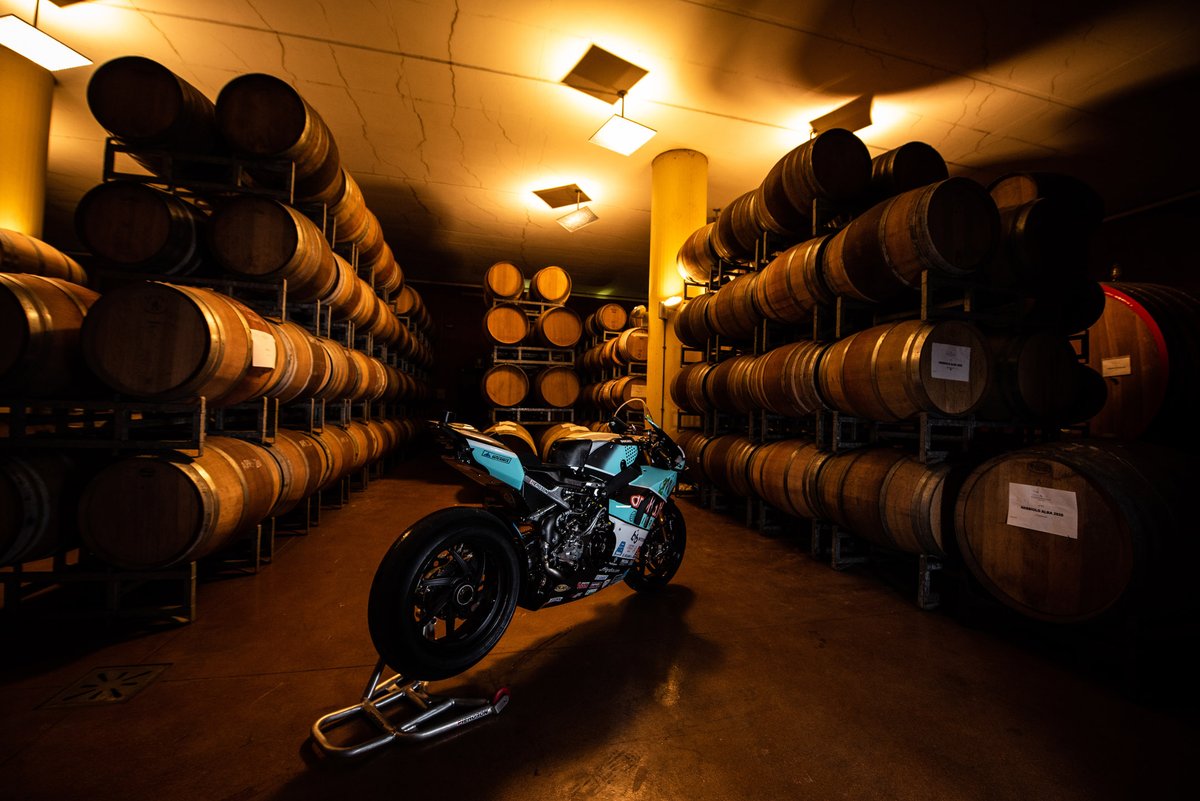 Bike of Chaz Davies, Team Go Eleven