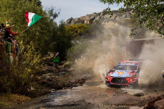 Dani Sordo, Carlos Del Barrio, Hyundai Motorsport Hyundai i20 Coupe WRC