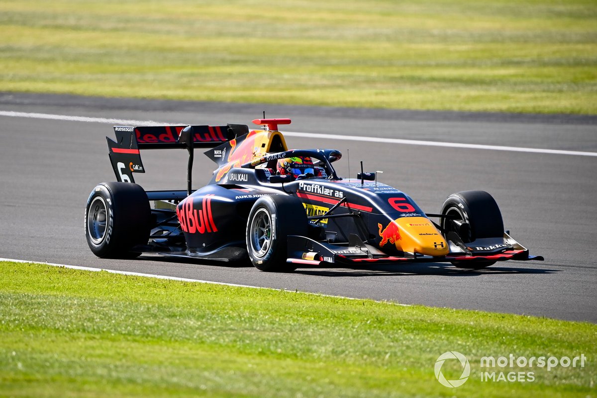 Dennis Hauger, Hitech Grand Prix