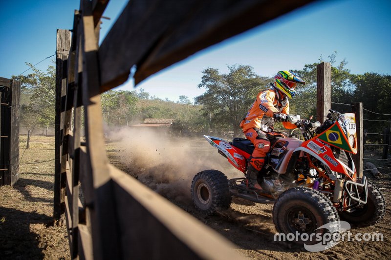 O campeão dos Quadris, Marcelo Medeiros