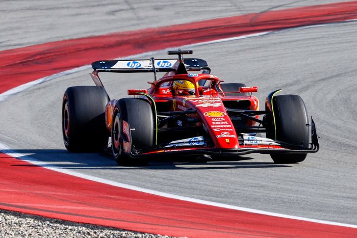 Lewis Hamilton, Ferrari SF-24 during Pirelli test