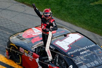 Race winner Michael Annett, JR Motorsports Chevrolet