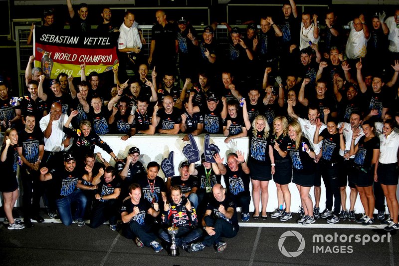 Sebastian Vettel, Red Bull Racing RB7 Renault, celebrates his second world championship with his team