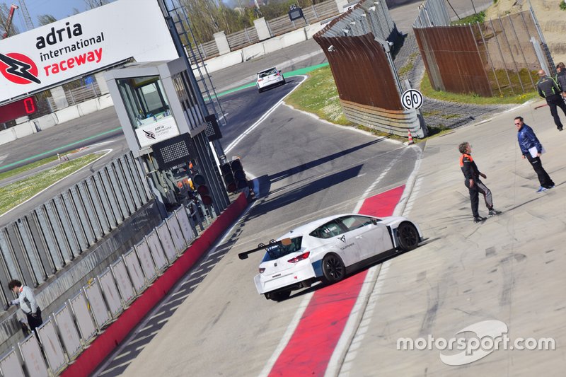 Savaltore Tavano, Scuderia del Girasole, Cupra TCR