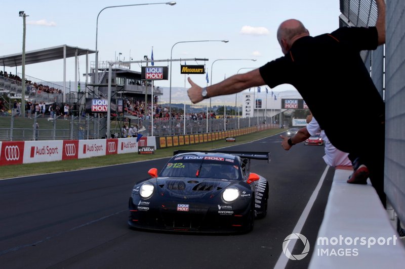 I vincitori della gara #912 EBM Porsche 911 GT3-R: Dirk Werner, Dennis Olsen, Matt Campbell