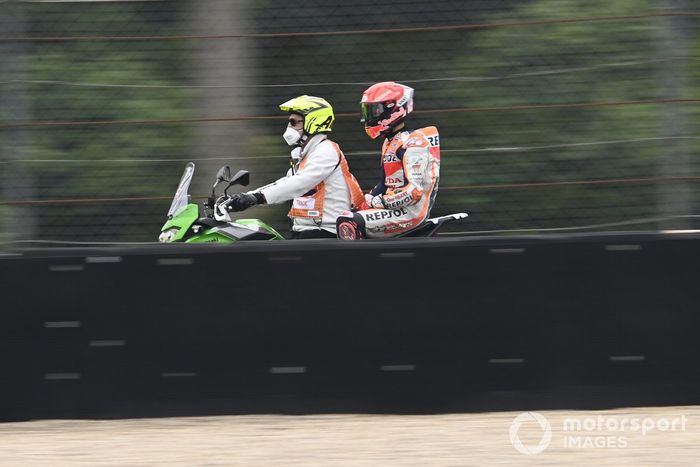 Marc Márquez, Repsol Honda Team tras su caída
