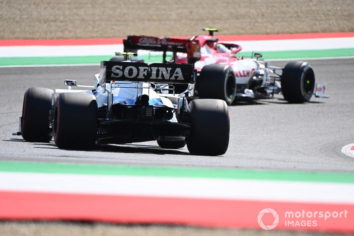 Antonio Giovinazzi, Alfa Romeo Racing C39, Nicholas Latifi, Williams FW43