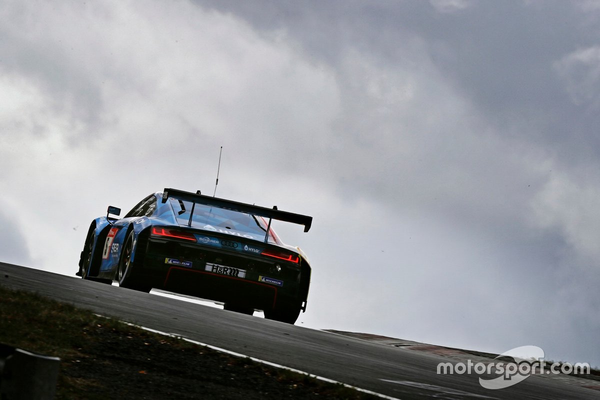 #5 Phoenix Racing Audi R8 LMS GT3: Kim-Luis Schramm, Michele Baretta, Jules Gounon, Frank Stippler