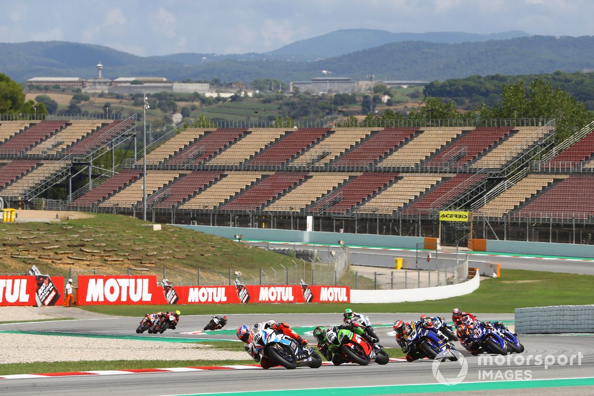 Tom Sykes, BMW Motorrad WorldSBK Team, Xavi Fores, Kawasaki Puccetti Racing