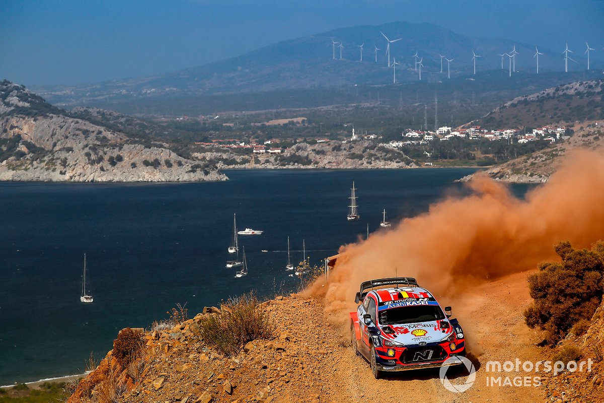 Thierry Neuville, Nicolas Gilsoul, Hyundai Motorsport Hyundai i20 Coupe WRC