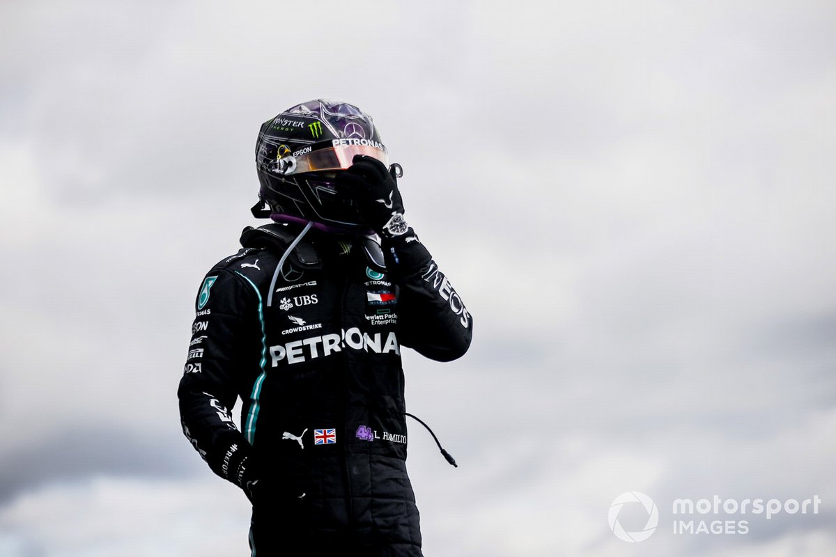 Race Winner Lewis Hamilton, Mercedes-AMG F1 celebrates in Parc Ferme