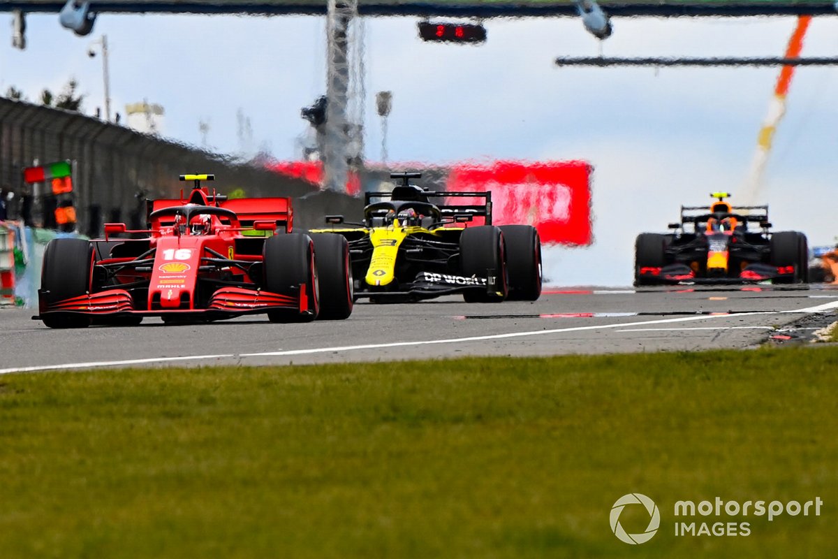 Charles Leclerc, Ferrari SF1000, Daniel Ricciardo, Renault F1 Team R.S.20 e Alex Albon, Red Bull Racing RB16