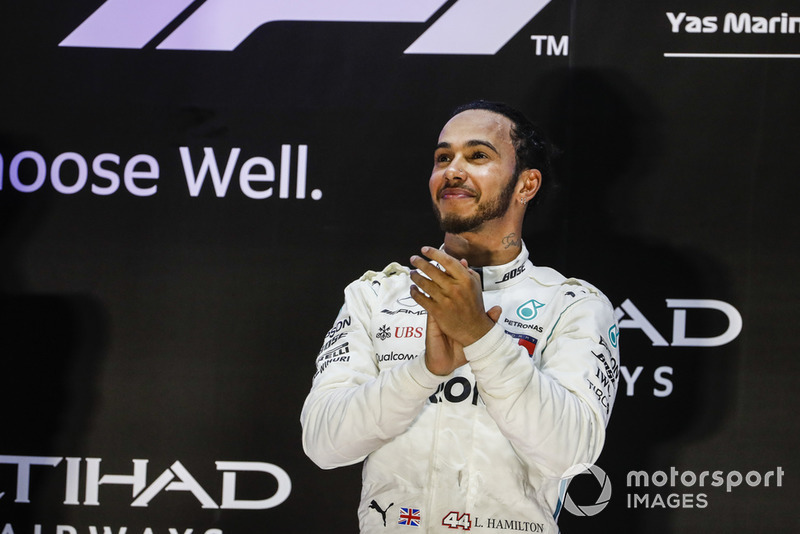 Podio: ganador de la carrera Lewis Hamilton, Mercedes AMG F1