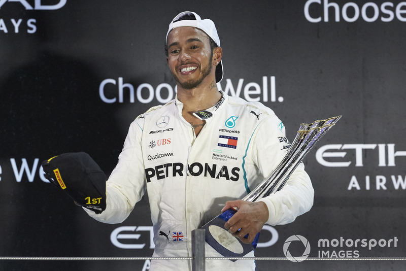 Podio: ganador de la carrera Lewis Hamilton, Mercedes AMG F1