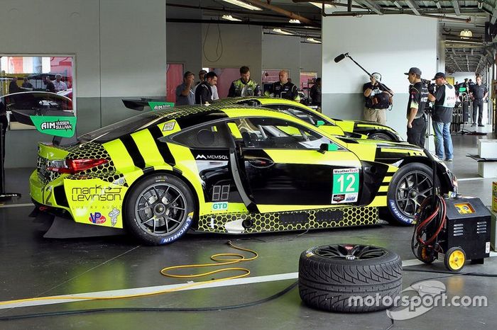 #12 AIM Vasser Sullivan Lexus RC F GT3, GTD: Frank Montecalvo, Townsend Bell, Aaron Telitz, Jeff Segal