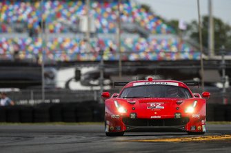 #62 Risi Competizione Ferrari 488 GTE, GTLM: Davide Rigon, Miguel Molina