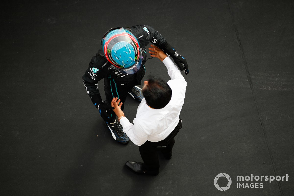 George Russell, Mercedes-AMG, e Mohammed bin Sulayem, Presidente della FIA