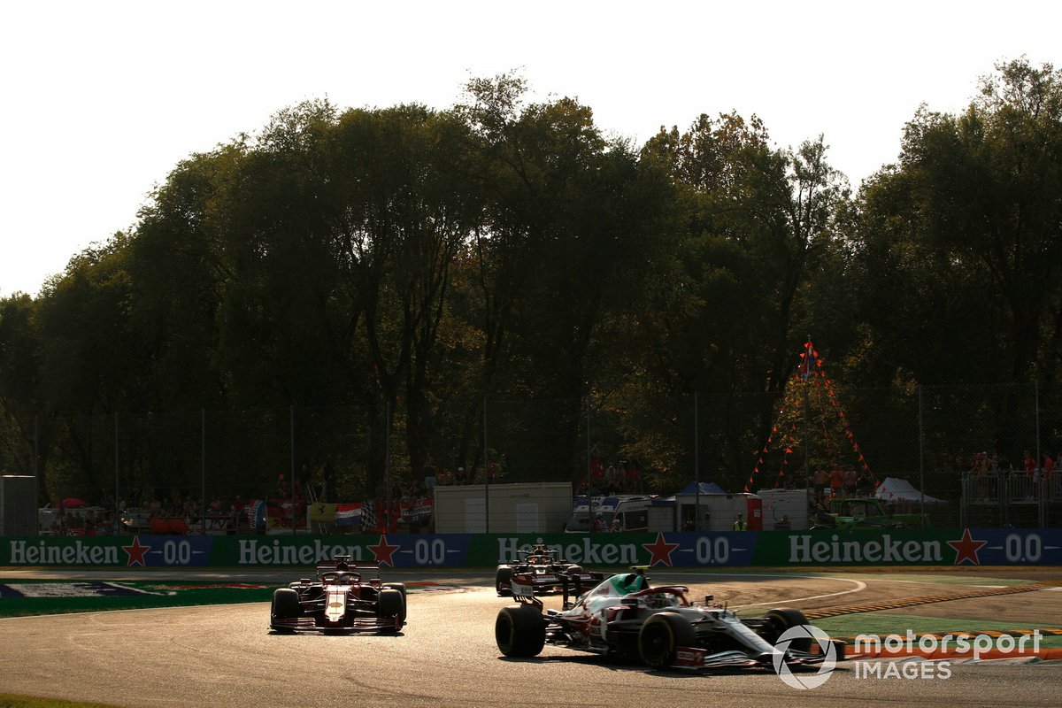 Antonio Giovinazzi, Alfa Romeo Racing C41, Charles Leclerc, Ferrari SF21