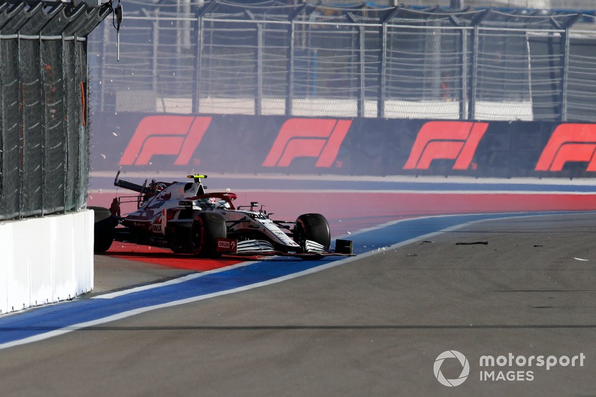 L'incidente di Antonio Giovinazzi, Alfa Romeo Racing C41 durante le prove libere
