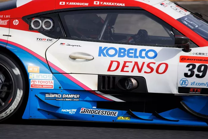 #39 DENSO KOBELCO SARD GR Supra