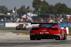 #62 Risi Competizione, Ferrari 488 GTE: Toni Vilander, Giancarlo Fisichella, James Calado
