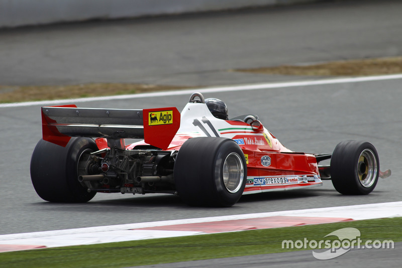 フェラーリ312T2