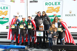 1.: Ricky Taylor, Jordan Taylor, Max Angelelli, Jeff Gordon, Wayne Taylor Racing