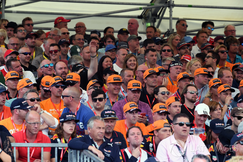 Max Verstappen, Red Bull Racing, fans