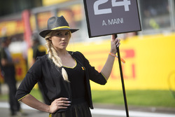 Grid girls Pirelli