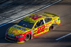 Sieger Joey Logano, Team Penske, Ford