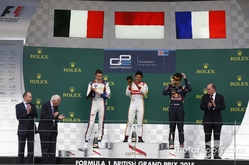 Silverstone 2015: Rio Haryanto dan Campos Racing juara, Pierre Gasly dan DAMS podium ke-3