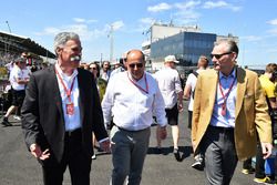 Chase Carey, Director Ejecutivo y Presidente Ejecutivo de la Formula One Group, Luca Colajanni, Form