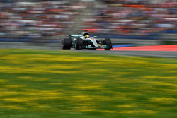 Льюіс Хемілтон, Mercedes AMG F1 W08