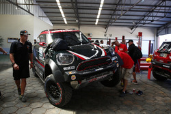 #306 X-Raid Team Mini: Yazeed Al-Rajhi, Timo Gottschalk