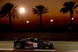 #11 Kessel Racing, Ferrari 488 GT3: Michael Broniszewski, Giacomo Piccini, Davide Rigon