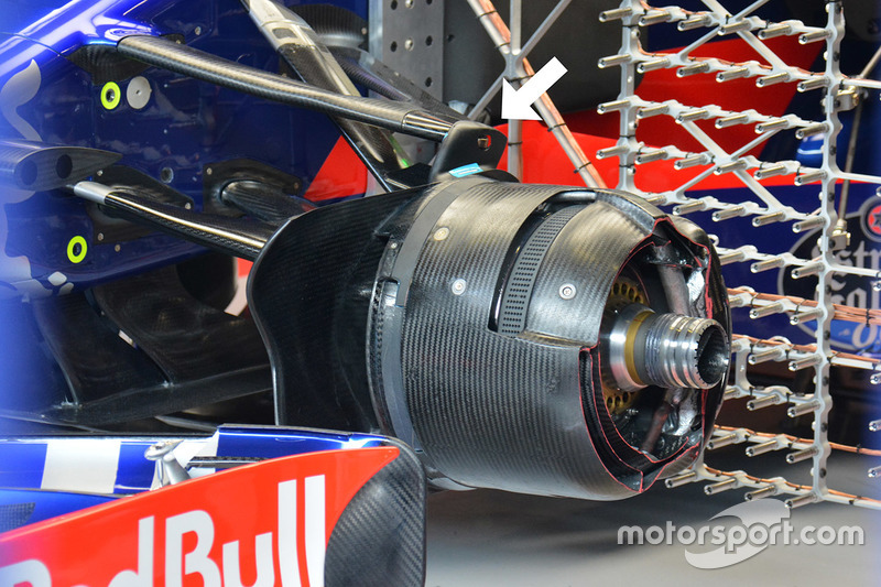 Scuderia Toro Rosso STR12 detail
