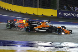 Fernando Alonso, McLaren MCL32, is hit by an out of control Max Verstappen, Red Bull Racing RB13, at