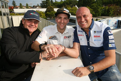 Xavier Simeon, Avintia Racing, Freddy Tacheny, CEO Zelos, Raúl Romero, CEO Esponsorama