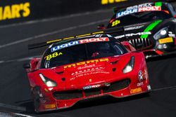 #88 Maranello Motorsport, Ferrari 488 GT3: Toni Vilander, Craig Lowndes, Jamie Whincup