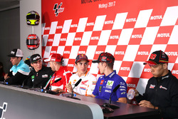 Joan Mir, Leopard Racing, Aleix Espargaro, Aprilia Racing Team Gresini, Andrea Dovizioso, Ducati Team, Marc Marquez, Repsol Honda Team, Maverick Viñales, Yamaha Factory Racing, Takaaki Nakagami, Idemitsu Honda Team Asia
